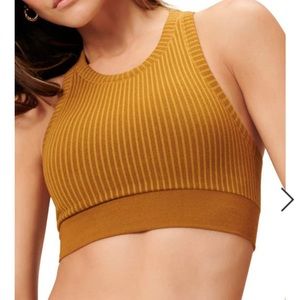 Good American exercise top xxs - NWOT